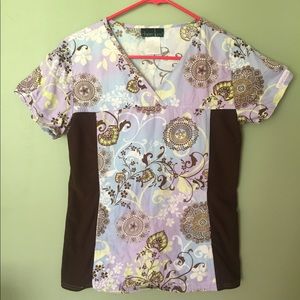 Cherokee floral scrub top